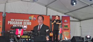 Dato seri dr ahmad maslan … timb menteri kerja rayaMenyempurnakan Majlis
